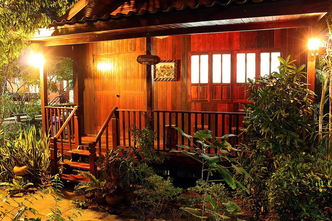 Baansuan Lychee Maeklong Resort Ampawa Amphawa Exterior photo