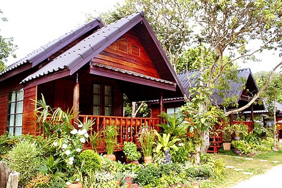 Baansuan Lychee Maeklong Resort Ampawa Amphawa Exterior photo