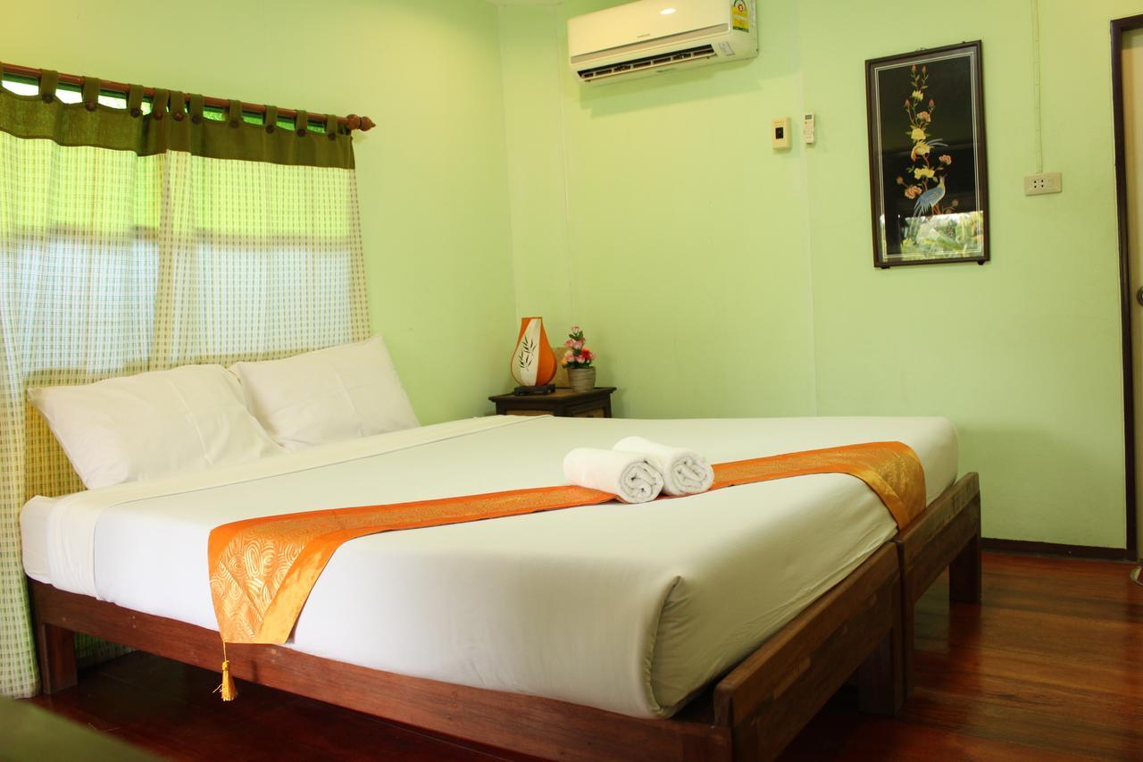 Baansuan Lychee Maeklong Resort Ampawa Amphawa Exterior photo